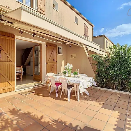 Maison Rayon Du Soleil Dans Privee Avec Piscine 度假居 维亚斯