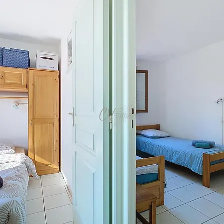 Casa de Férias Maison Rayon Du Soleil Dans Privee Avec Piscine Vias